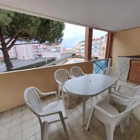 Splendide T3 Renove Avec Piscine Et Parking A 100m De La Mer, 6 Pers, Terrasse, Wifi - Fr-1-607-206 Feriehus