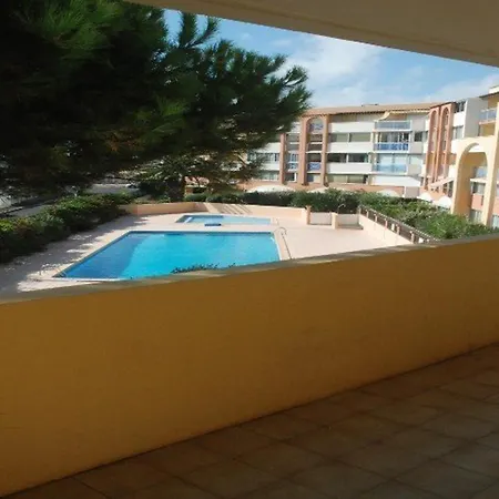 Splendide T3 Renove Avec Piscine Et Parking A 100m De La Mer, 6 Pers, Terrasse, Wifi - Fr-1-607-206 Feriehus *