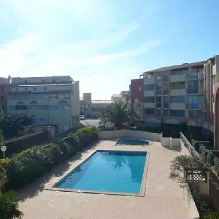 Splendide T3 Renove Avec Piscine Et Parking A 100m De La Mer, 6 Pers, Terrasse, Wifi - Fr-1-607-206 Holiday home *